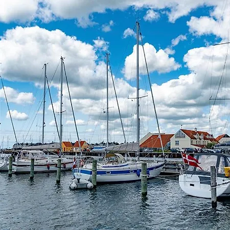 Strandhotel 酒店 *