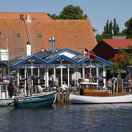 Strandhotel ホテル Karrebæksminde