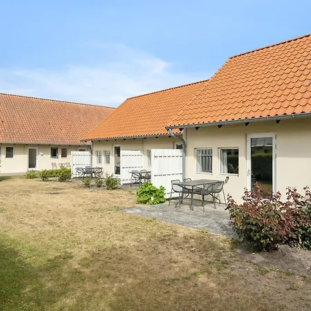 Strandhotel 酒店 Karrebæksminde