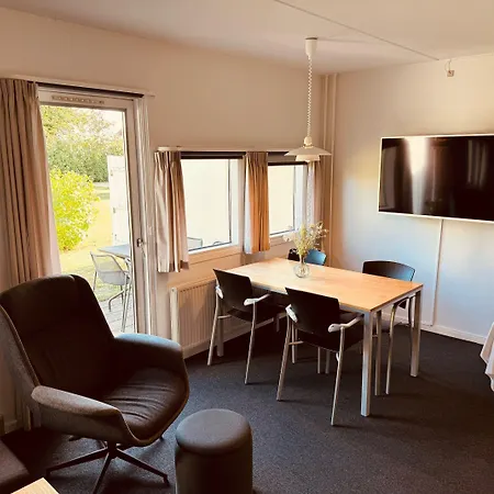 Strandhotel 酒店 Karrebæksminde